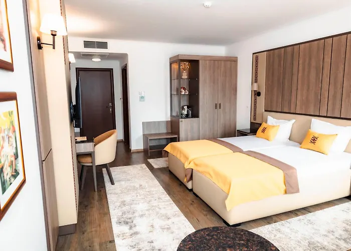 Hotel Complex Aleksandar 3*